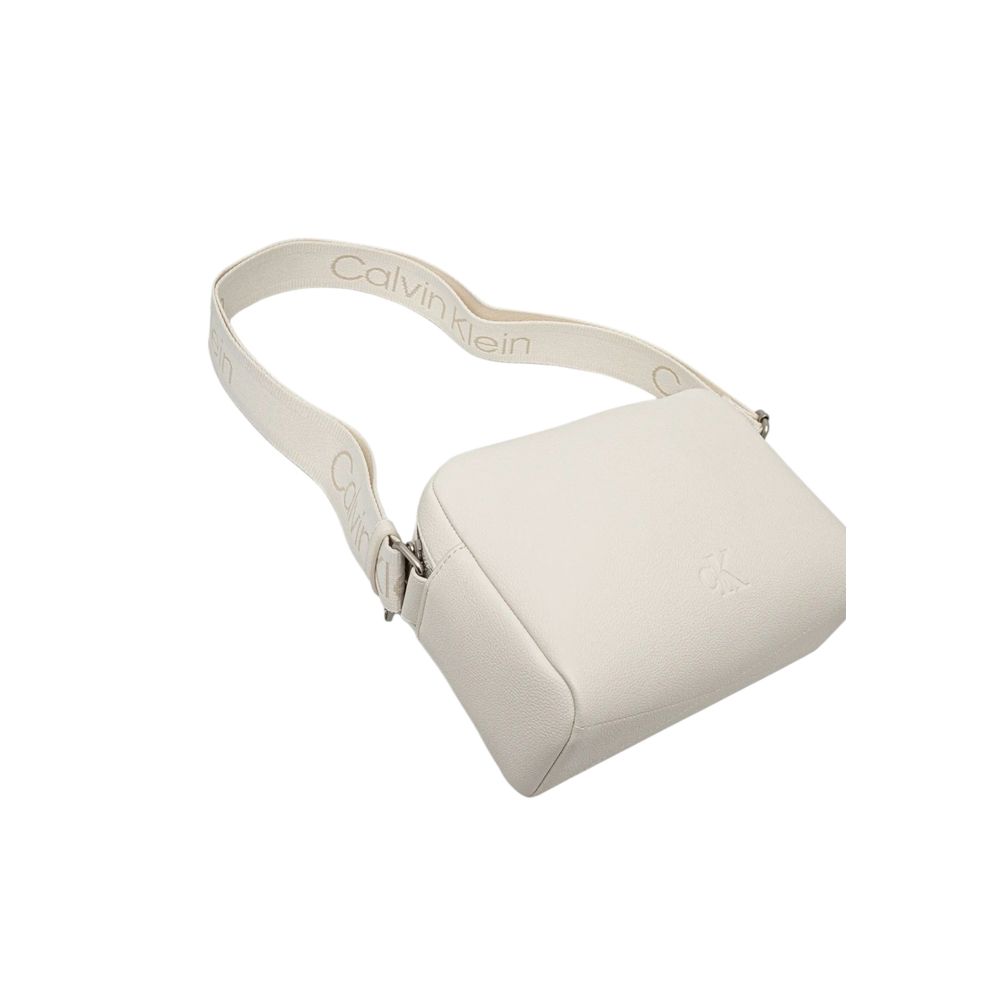 Calvin Klein White Polyethylene Handbag - Luxour